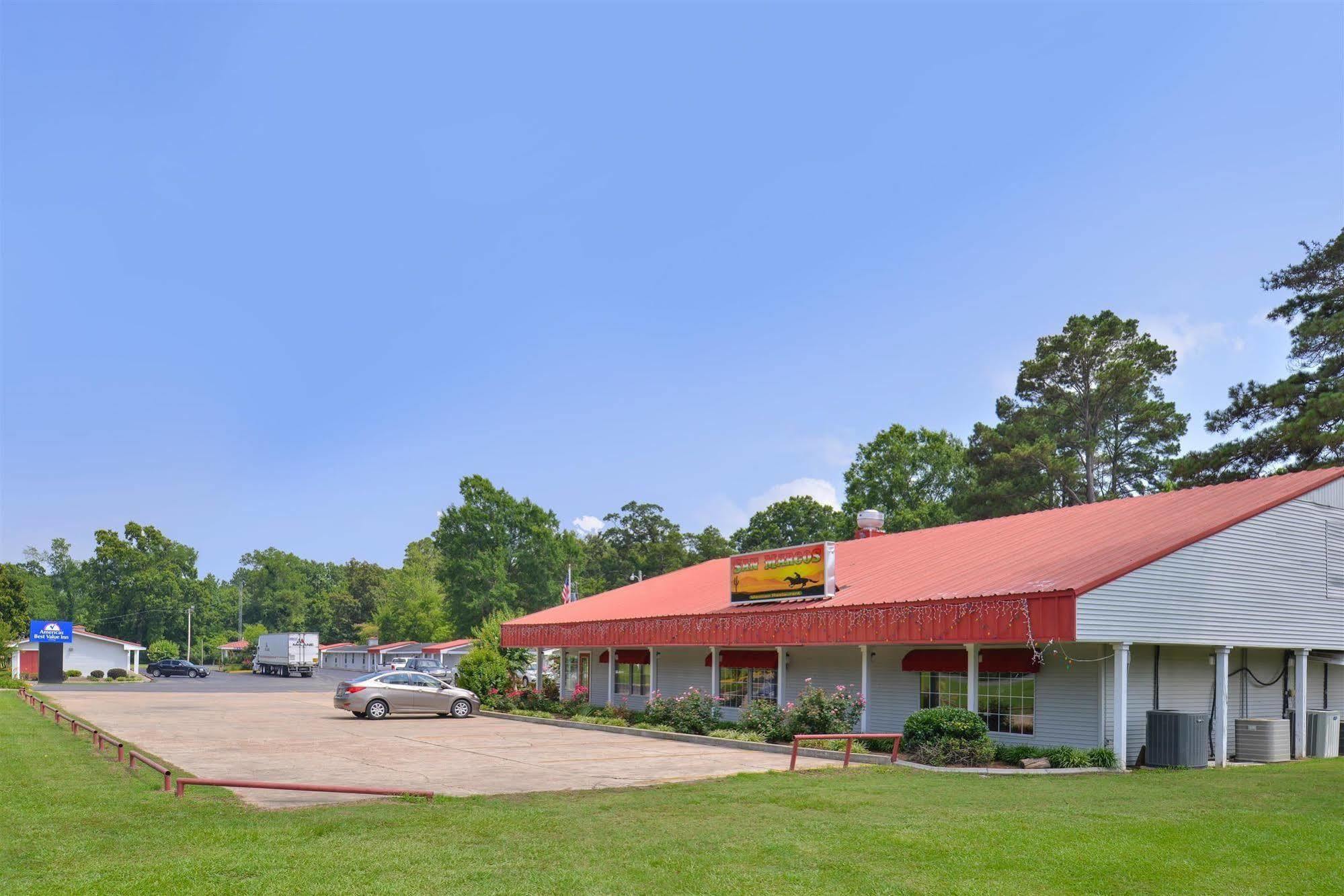 アメリカズ ベスト バリュー イン ウインズボロ La Winnsboro エクステリア 写真